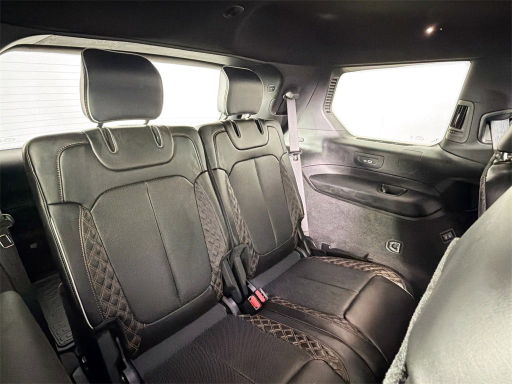 Used 2021 Jeep Grand Cherokee L Summit w/ Luxury Tech Group V image 26