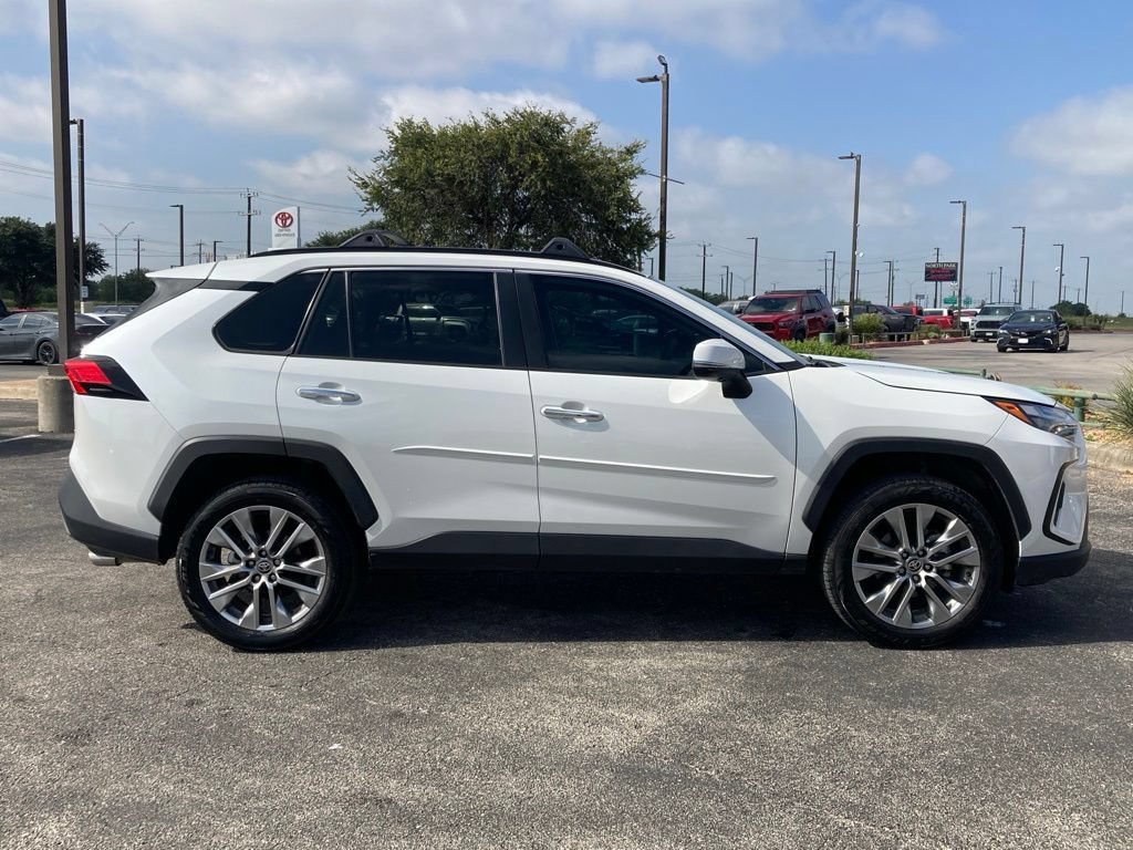 Used 2023 Toyota RAV4 Limited FWD image 4