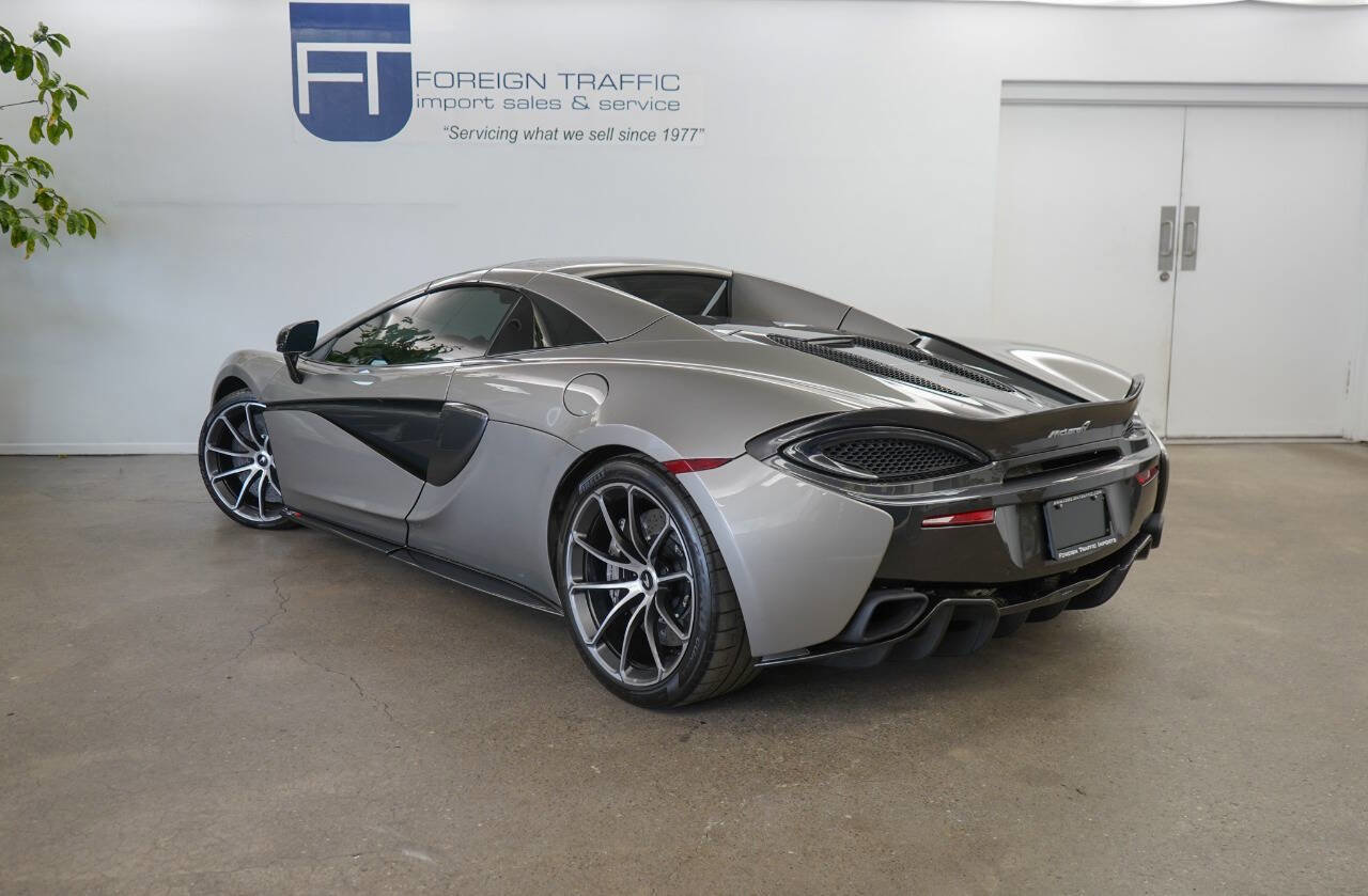Used 2020 McLaren 570S Spider image 24