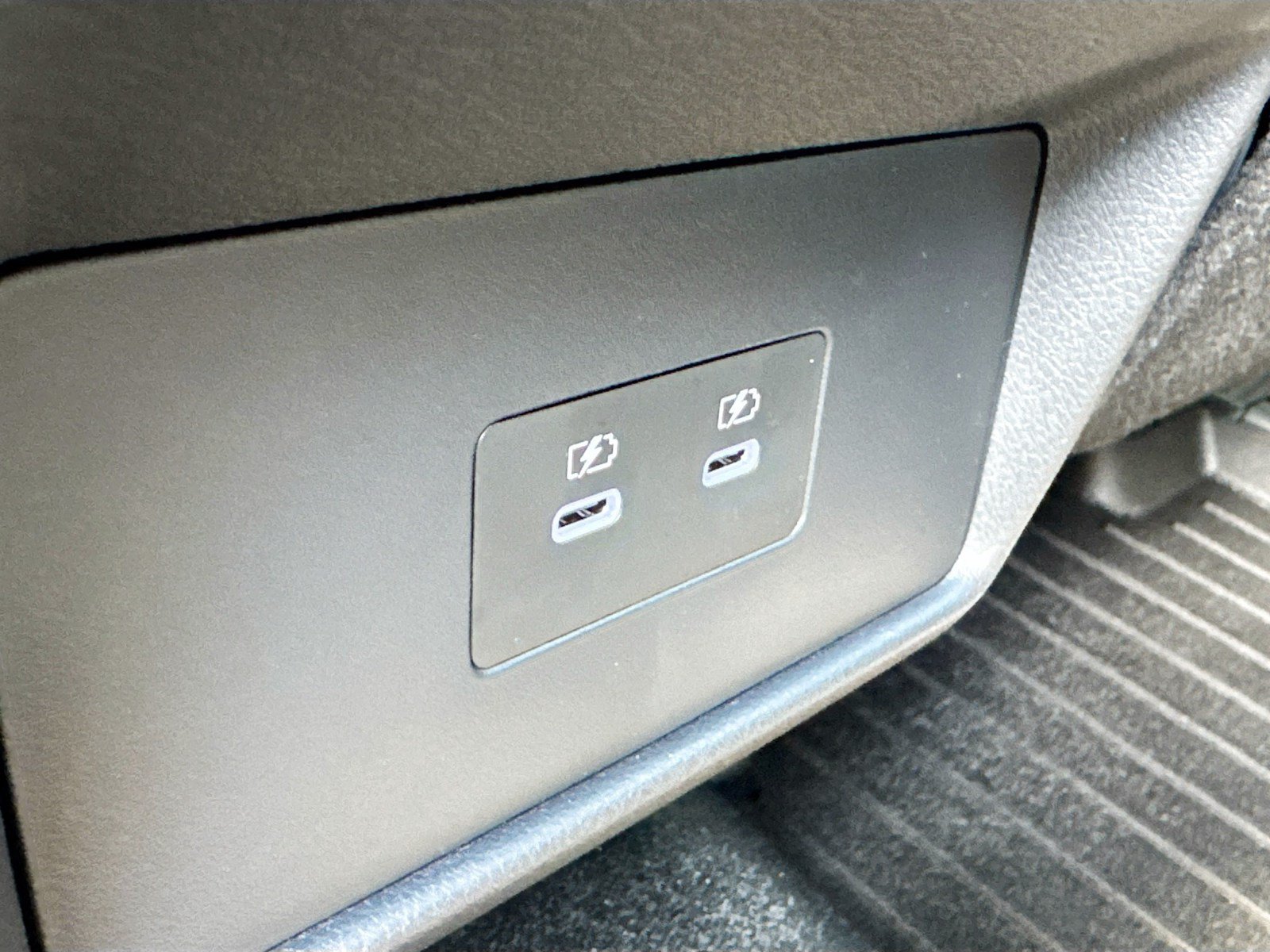 Used 2026 Nissan Rogue Dark Armor FWD image 26