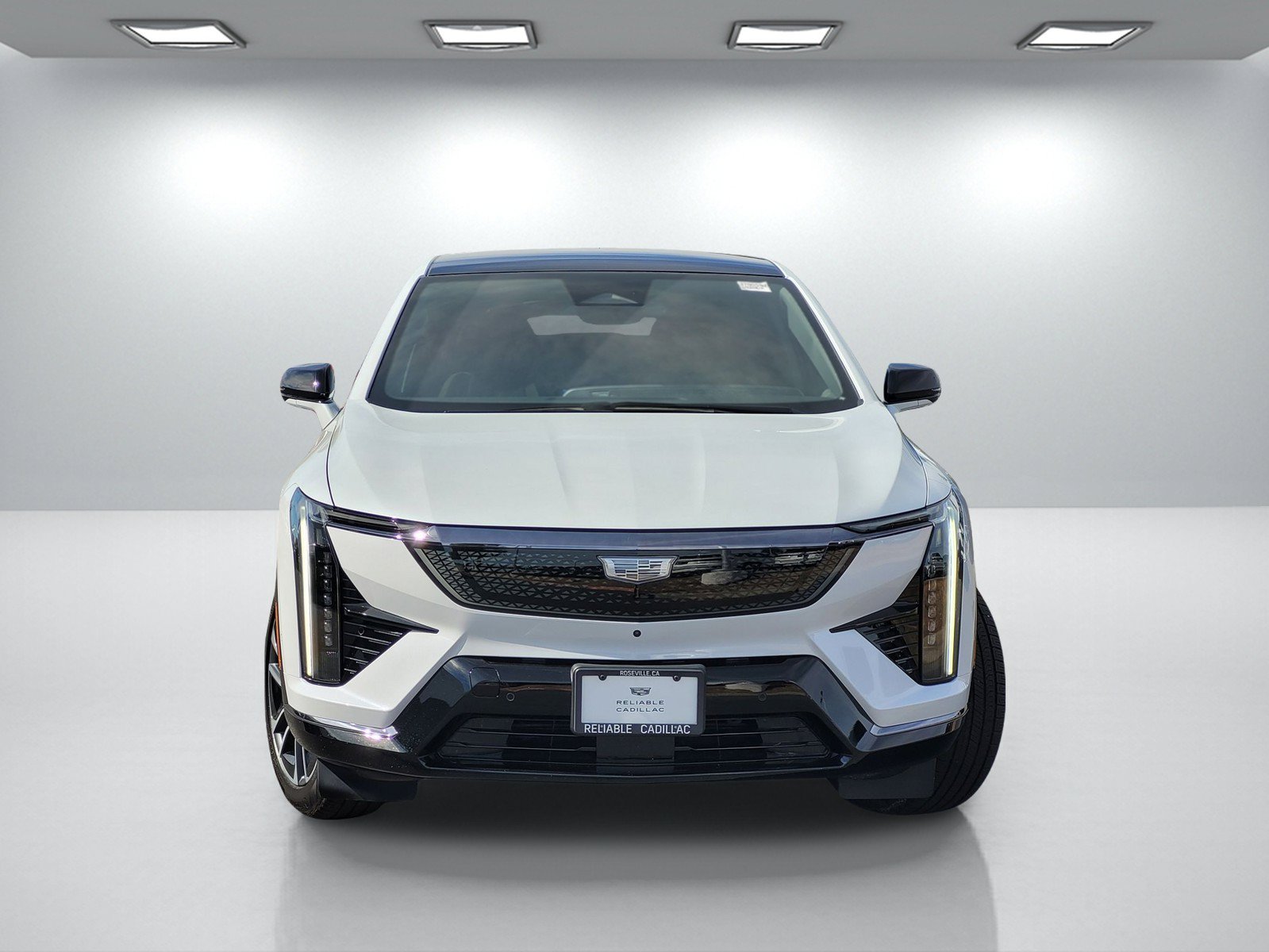 New 2027 Cadillac Optiq Sport RWD image 2