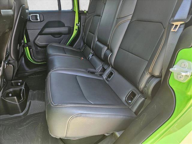 Used 2025 Jeep Gladiator Sport AWD/4WD image 19