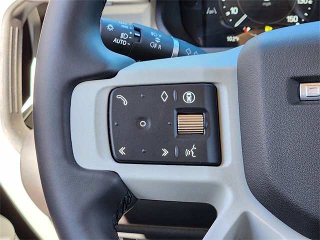 New 2024 Land Rover Defender 130 S image 27