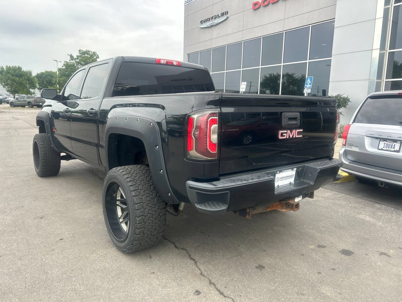 Used 2018 GMC Sierra 1500 SLT w/ Texas SLT Premium Package RWD image 5