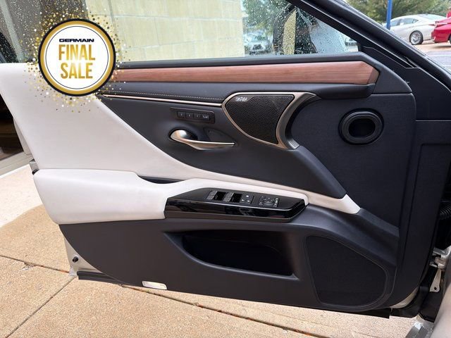 New 2025 Lexus ES 350 Ultra Luxury image 20