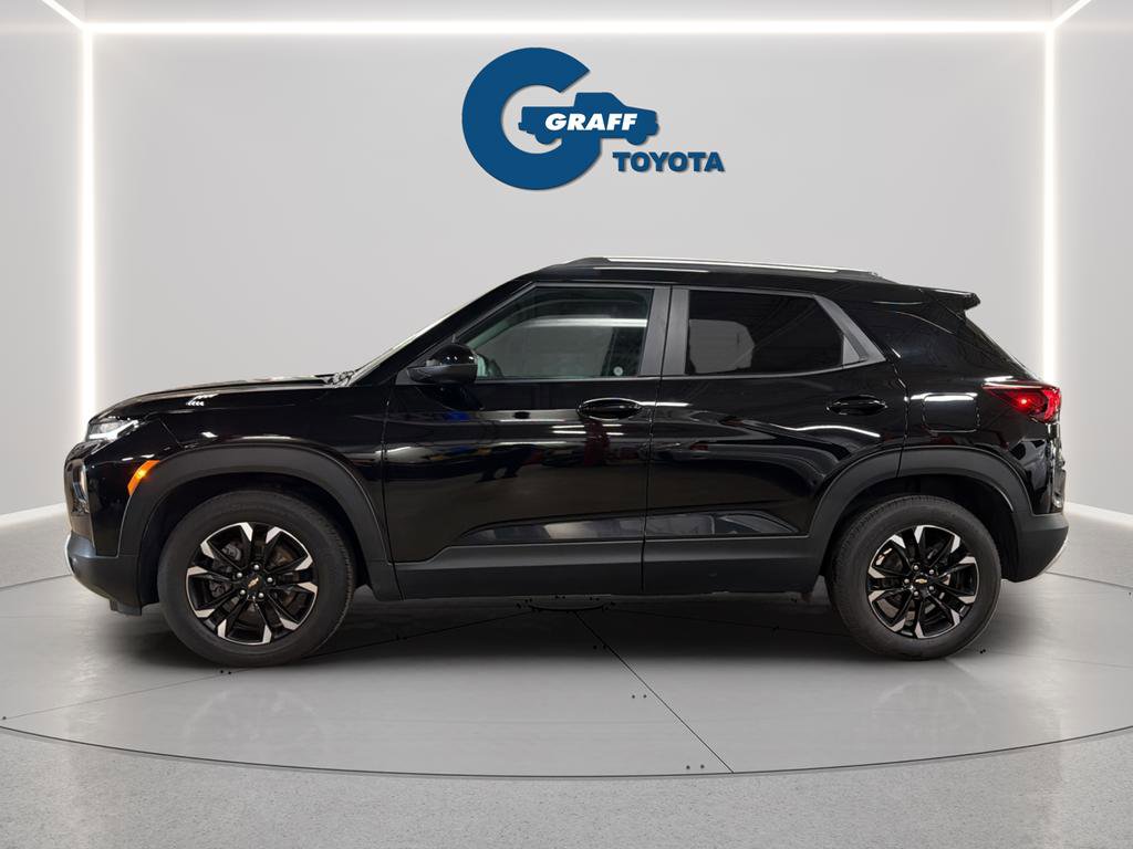 Used 2023 Chevrolet TrailBlazer LT FWD image 3