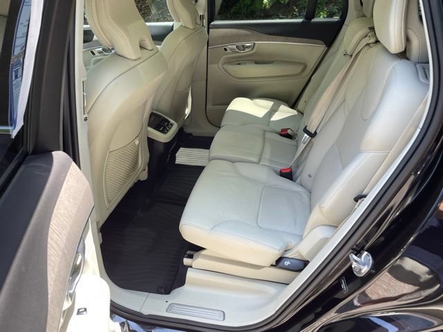 Certified 2023 Volvo XC90 B6 Plus w/ Protection Package Premier AWD/4WD image 12