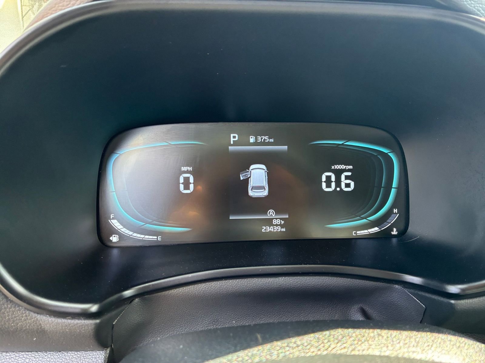 Used 2025 Kia Soul LX w/ LX Technology Package image 38