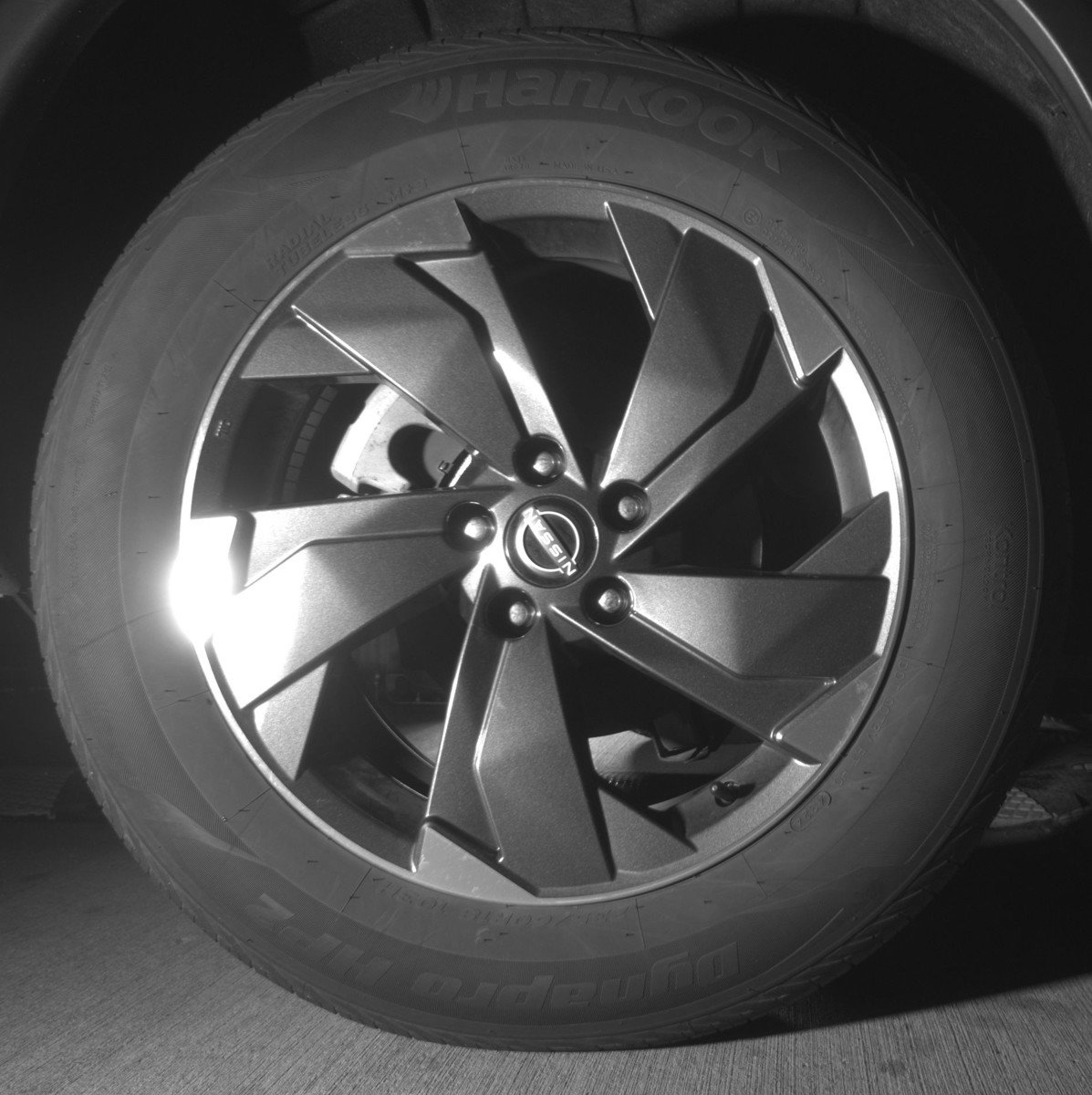 Used 2025 Nissan Rogue SV AWD/4WD image 15