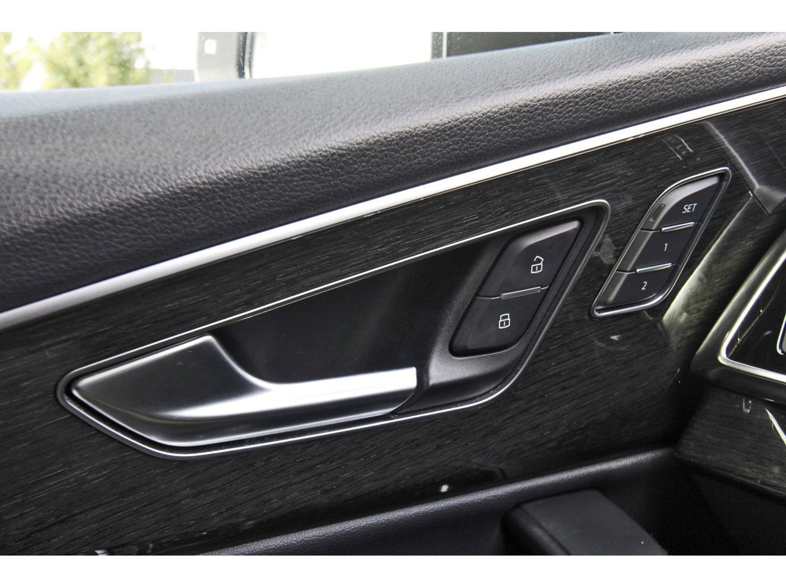 Used 2021 Audi Q7 3.0T Premium Plus w/ Executive Package image 26