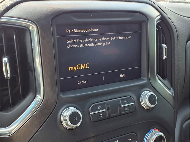 Used 2022 GMC Sierra 1500 AT4 w/ AT4 Premium Package image 13