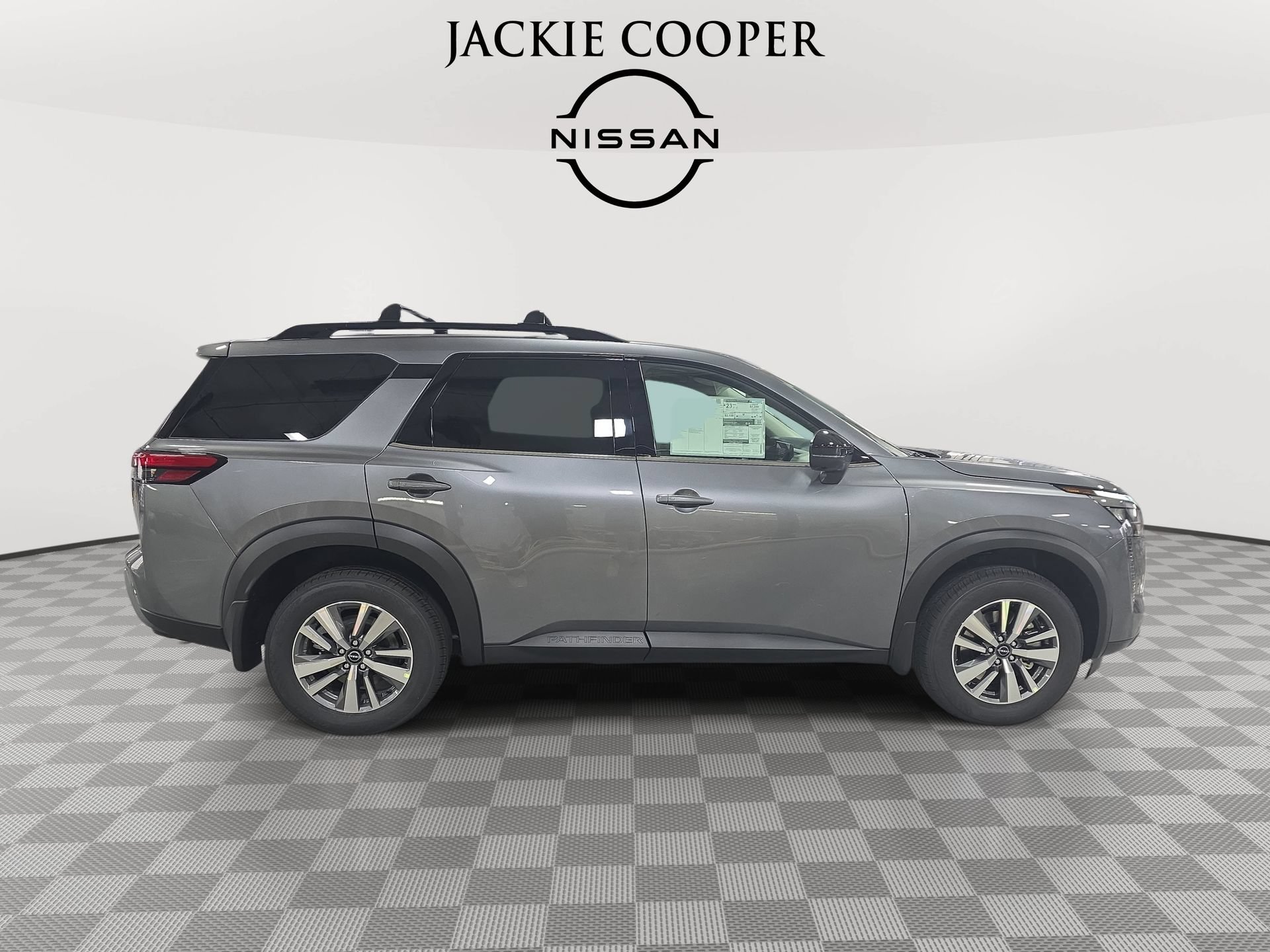 New 2026 Nissan Pathfinder SL FWD image 4