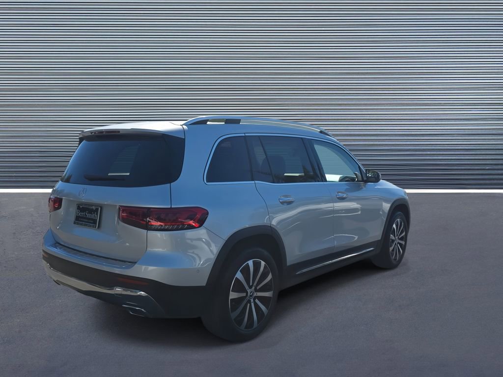 Used 2022 Mercedes-Benz GLB 250 GLB 250 image 3