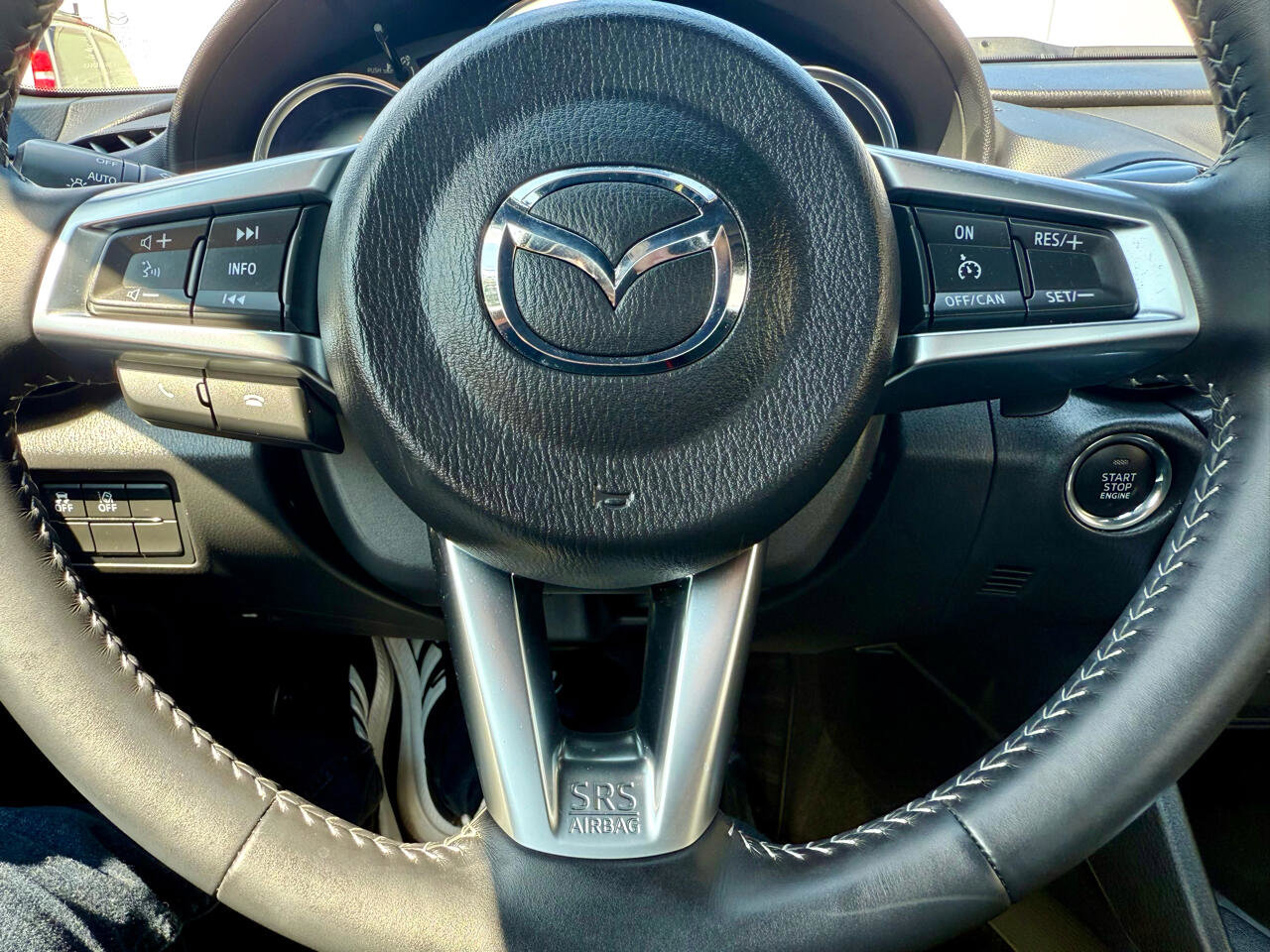 Used 2023 MAZDA MX-5 Miata Club image 28