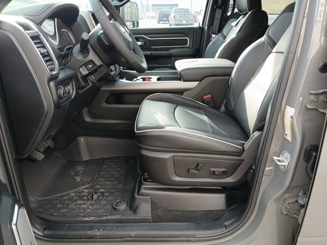 New 2026 RAM 2500 Laramie AWD/4WD image 43