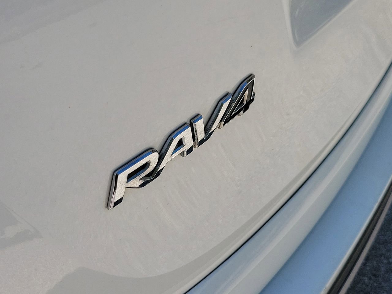 Used 2017 Toyota RAV4 XLE w/ All Weather Liner Package image 6