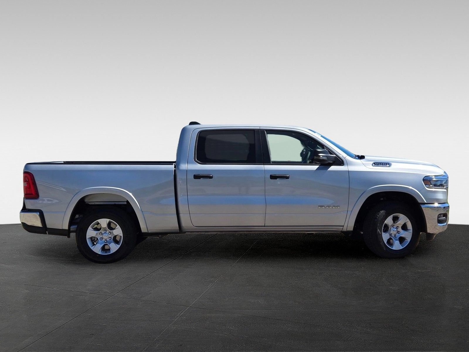 New 2026 RAM 1500 Big Horn AWD/4WD image 4