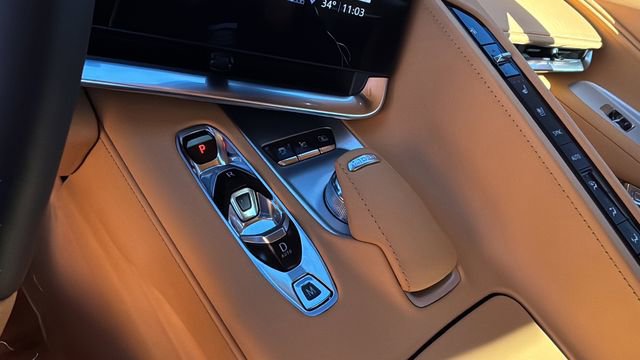 Used 2023 Chevrolet Corvette Stingray Premium Conv w/ Z51 Performance Package image 27