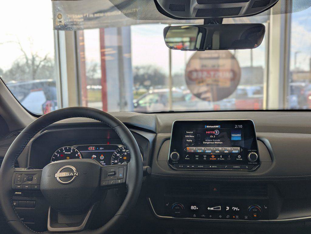 New 2026 Nissan Rogue SV w/ Cold Weather Package AWD/4WD image 12