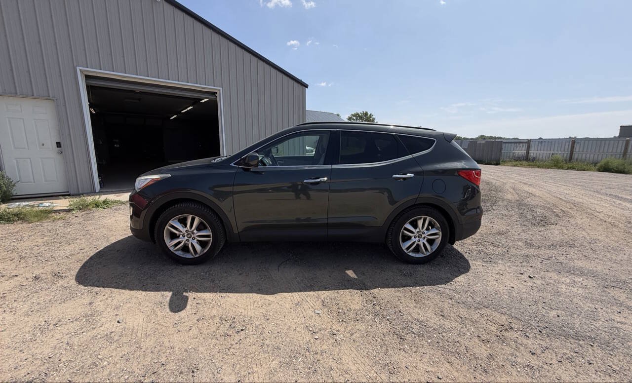 Used 2013 Hyundai Santa Fe Sport 2.0T AWD/4WD image 2