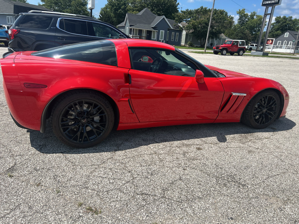 Used 2011 Chevrolet Corvette Grand Sport w/ Preferred Equipment Group RWD image 9