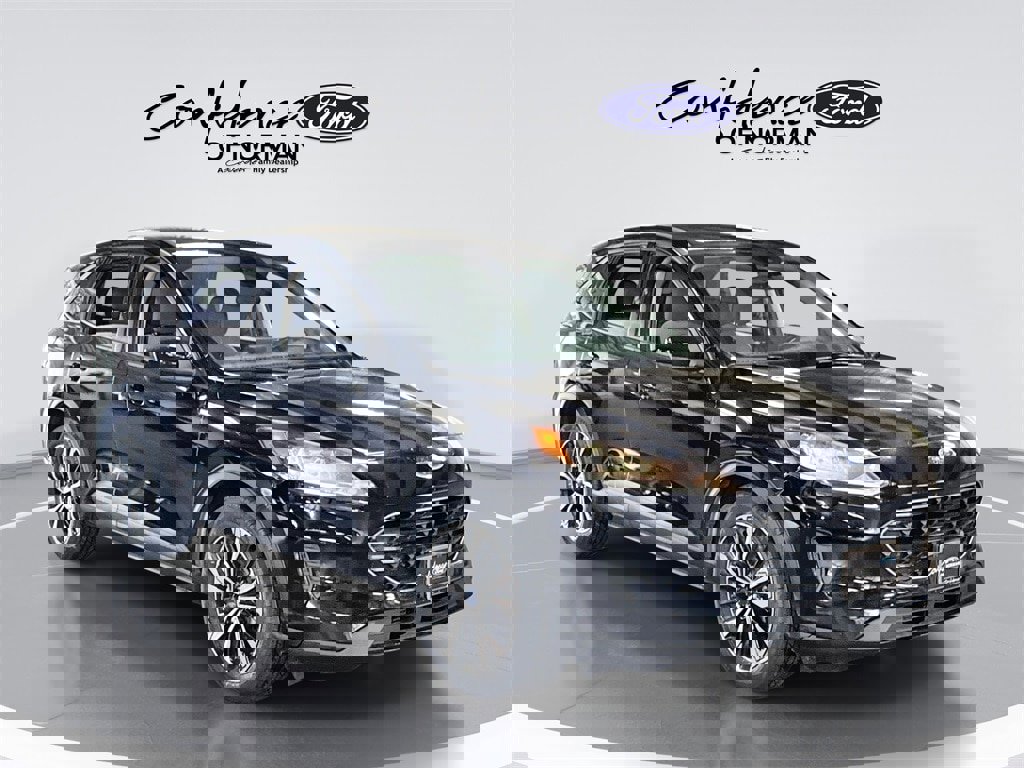 Used 2022 Ford Escape SE w/ SE Sport Appearance Package