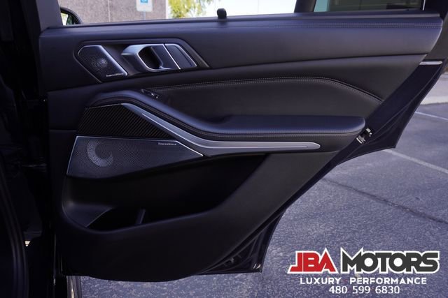 Used 2021 BMW X5 M50i w/ Executive Package image 82