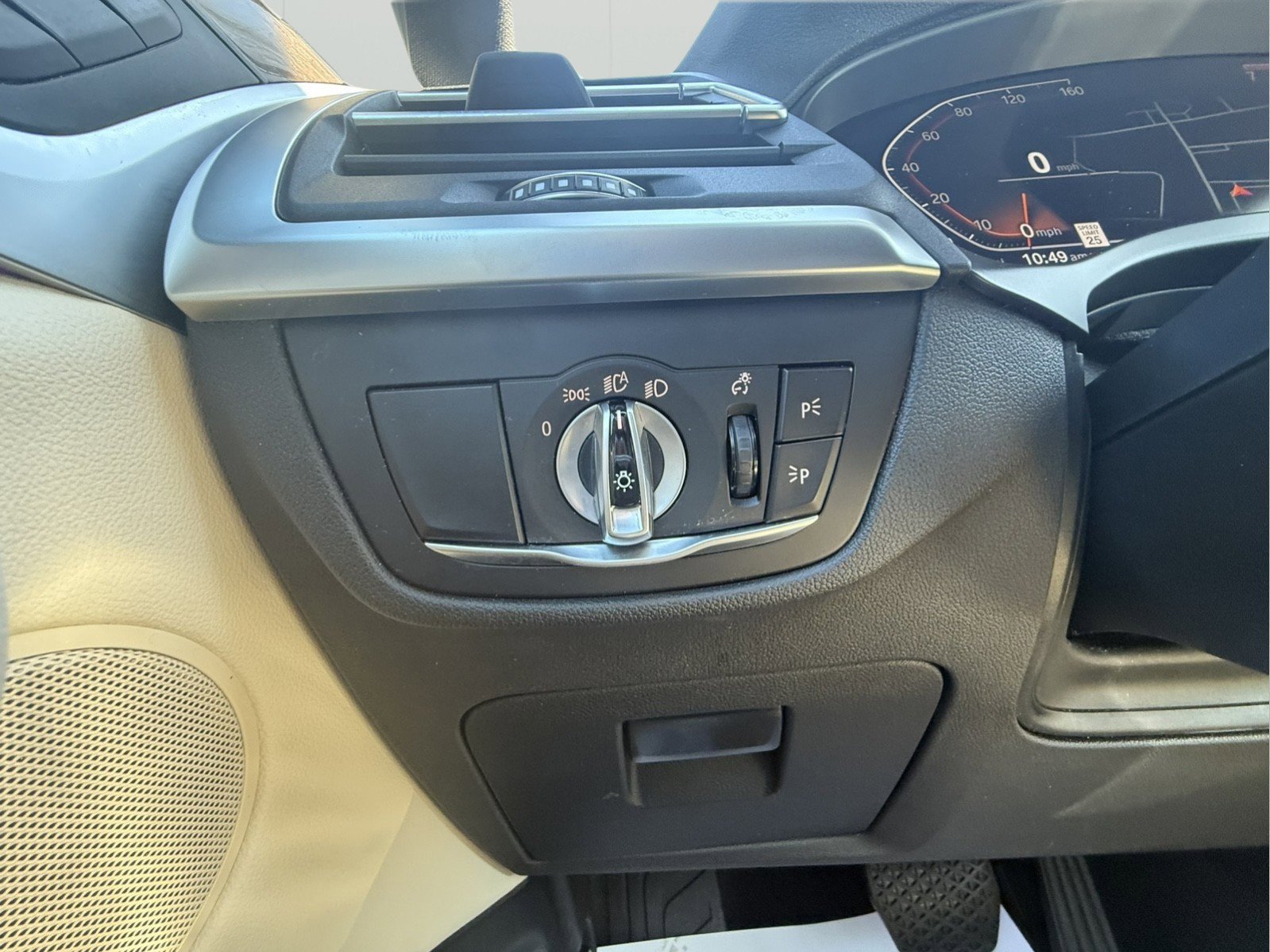 Used 2023 BMW X4 xDrive30i w/ Parking Assistance Package image 25