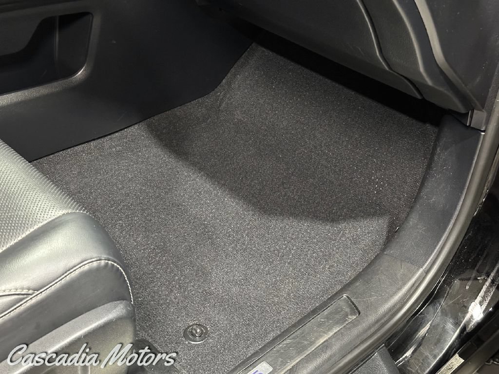 Used 2020 Lexus RX 450hL AWD w/ Premium Package image 30