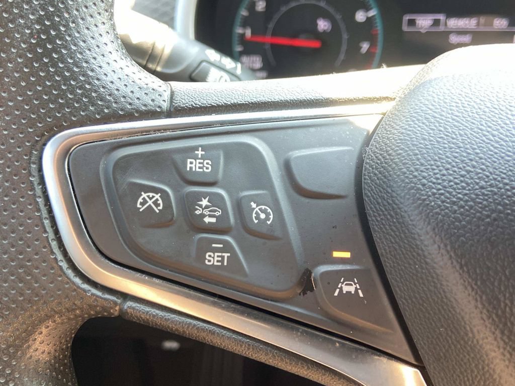 Used 2025 Chevrolet Malibu LS FWD image 28
