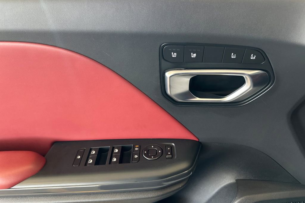 Used 2025 Kia K4 GT-Line w/ GT-Line Premium Package image 13