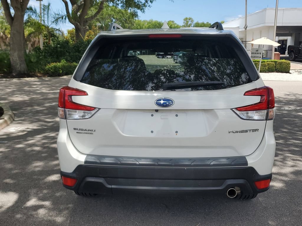 Used 2022 Subaru Forester Limited w/ Popular Package #3 AWD/4WD image 4