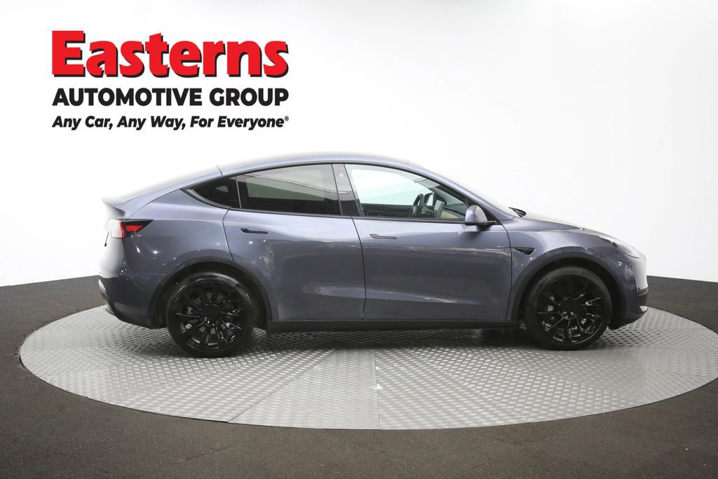 Used 2021 Tesla Model Y Long Range AWD/4WD image 39