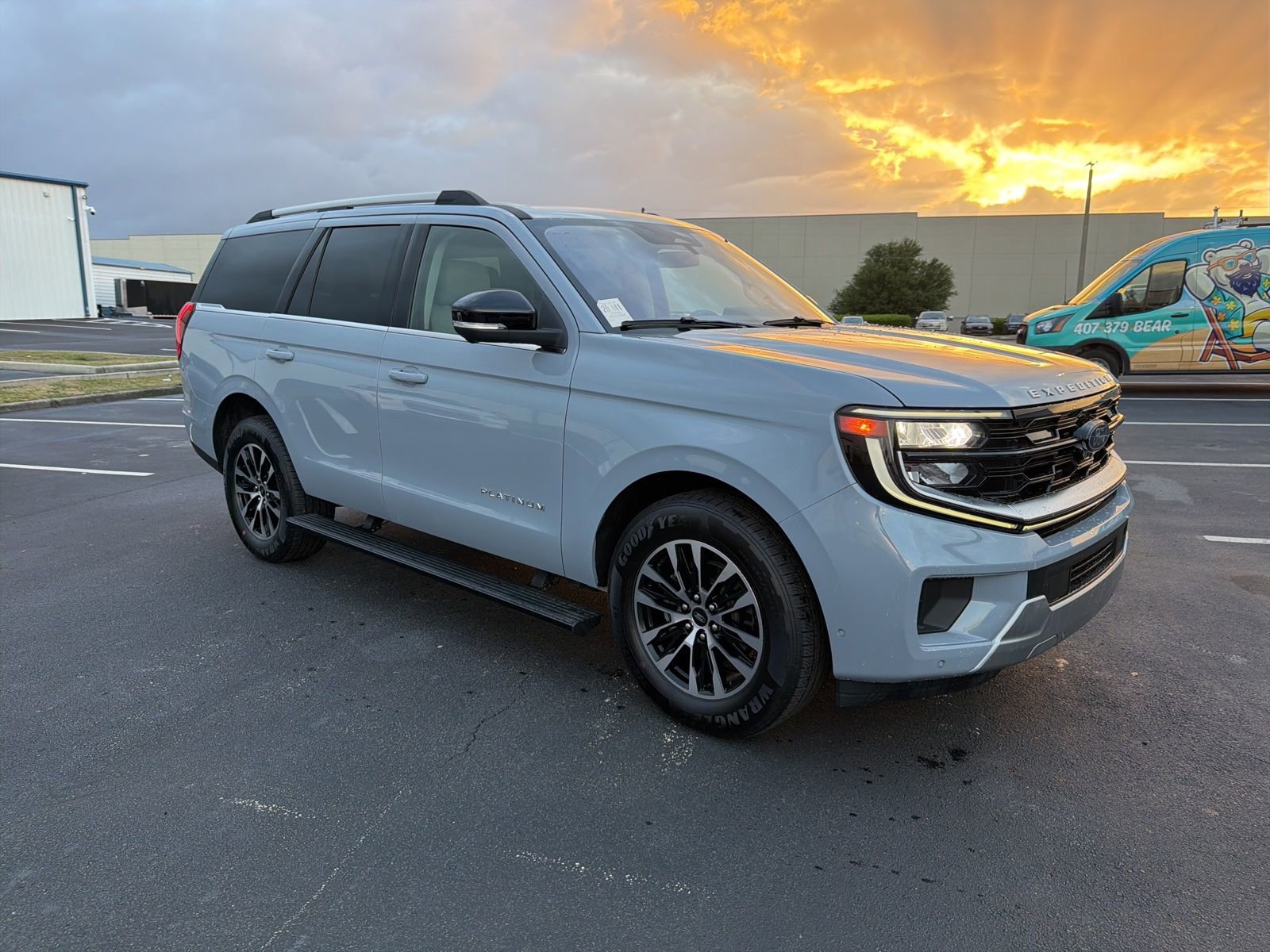 Used 2025 Ford Expedition Platinum