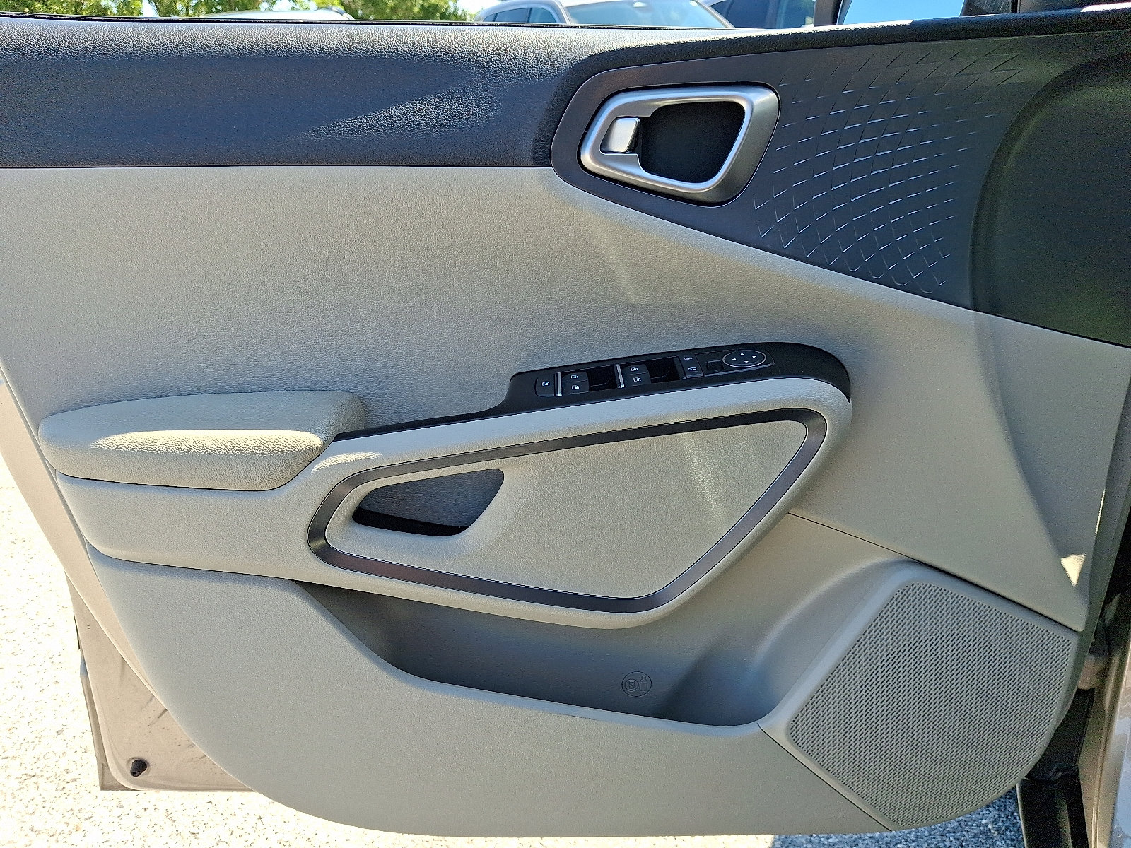 Used 2020 Kia Soul EX FWD image 12