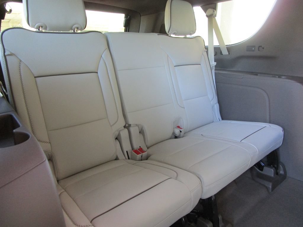 New 2026 GMC Yukon XL Denali w/ Advanced Technology Package RWD image 21