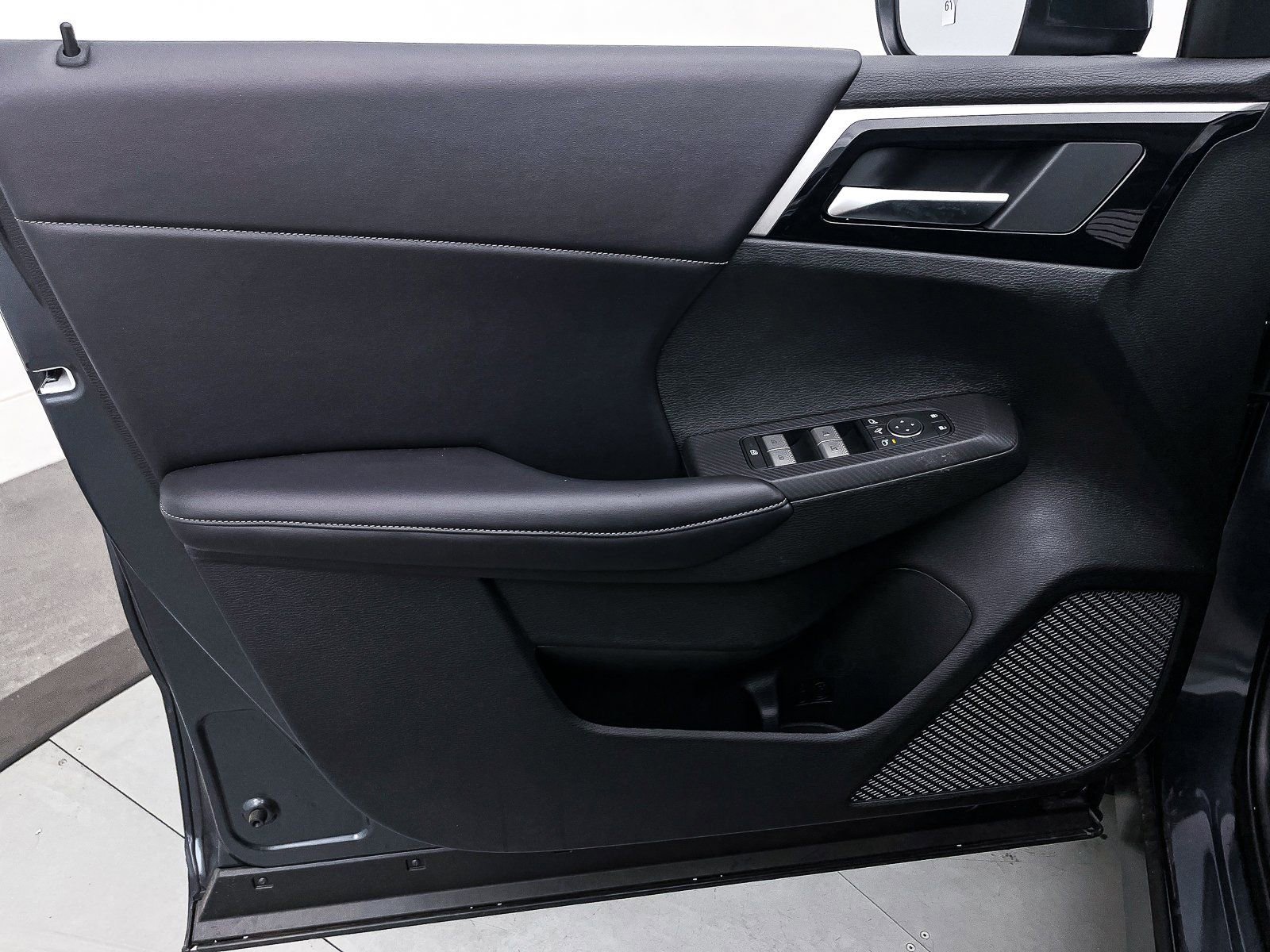 New 2025 Mitsubishi Outlander SE AWD/4WD image 7