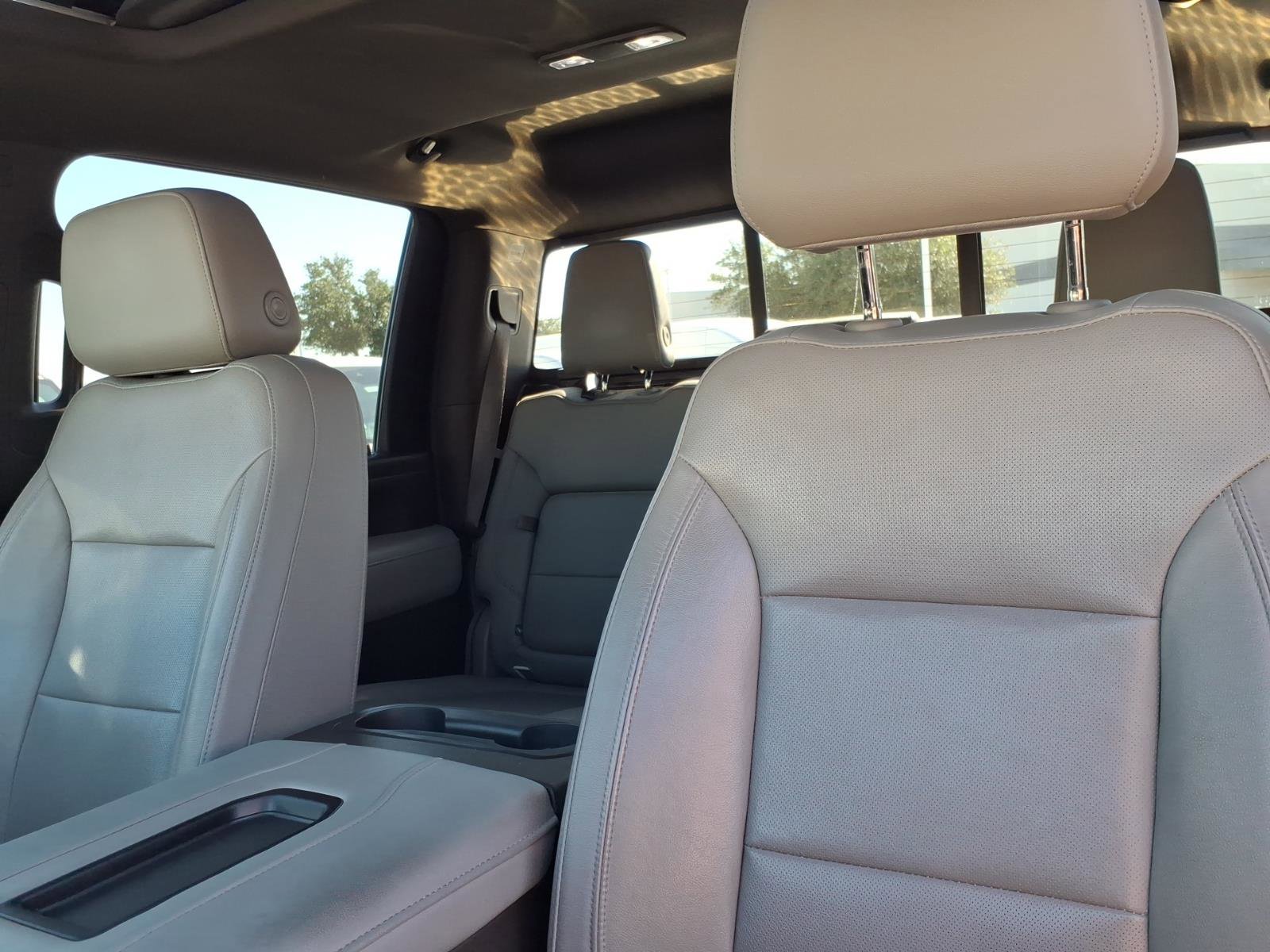 Used 2020 GMC Sierra 2500 SLT w/ SLT Premium Plus Package AWD/4WD image 16