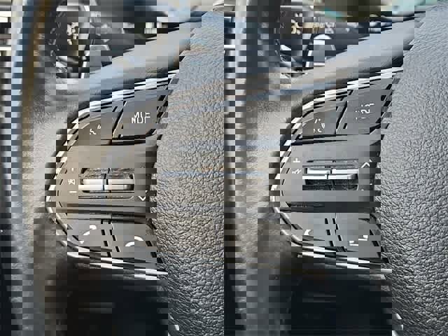 Certified 2022 Hyundai Santa Fe SEL w/ Convenience Package image 23