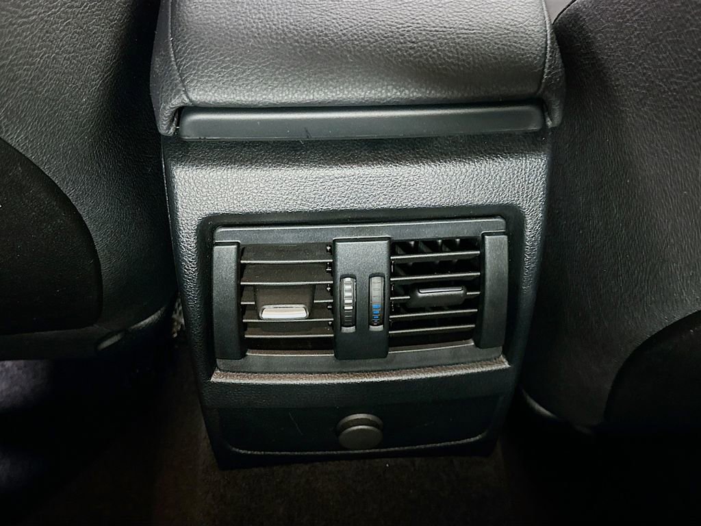 Used 2020 BMW M240i Coupe image 24