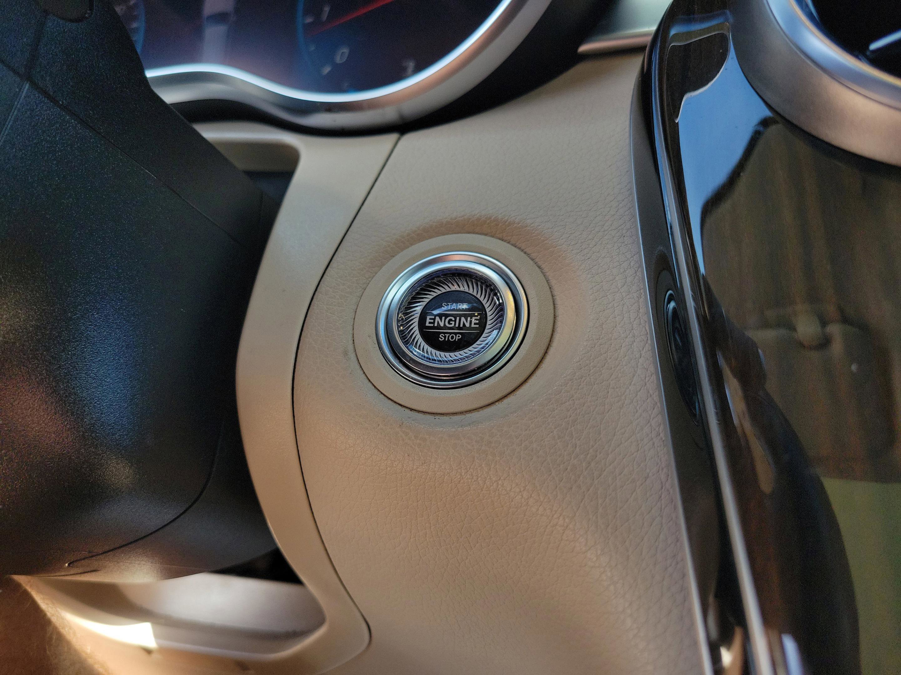 Certified 2022 Mercedes-Benz GLC 300 image 20