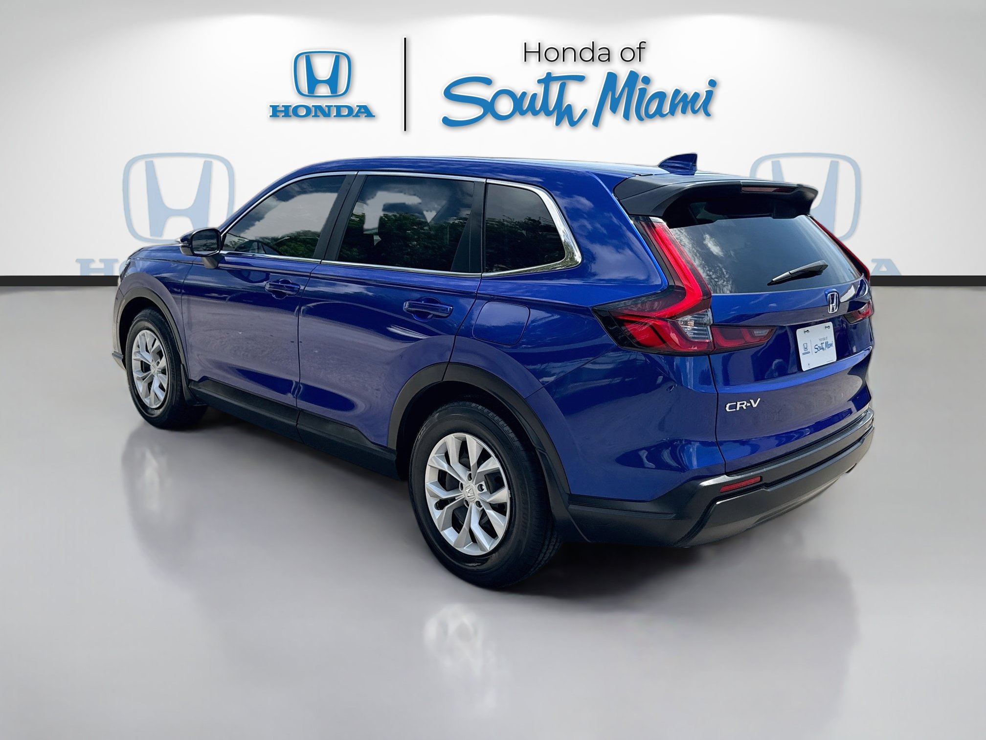 Certified 2025 Honda CR-V LX image 5