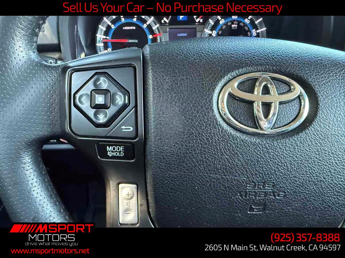 Used 2018 Toyota 4Runner SR5 AWD/4WD image 20