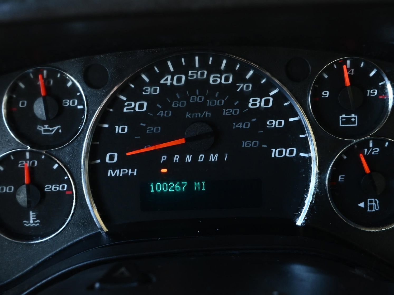 Used 2017 Chevrolet Express 3500 RWD image 35
