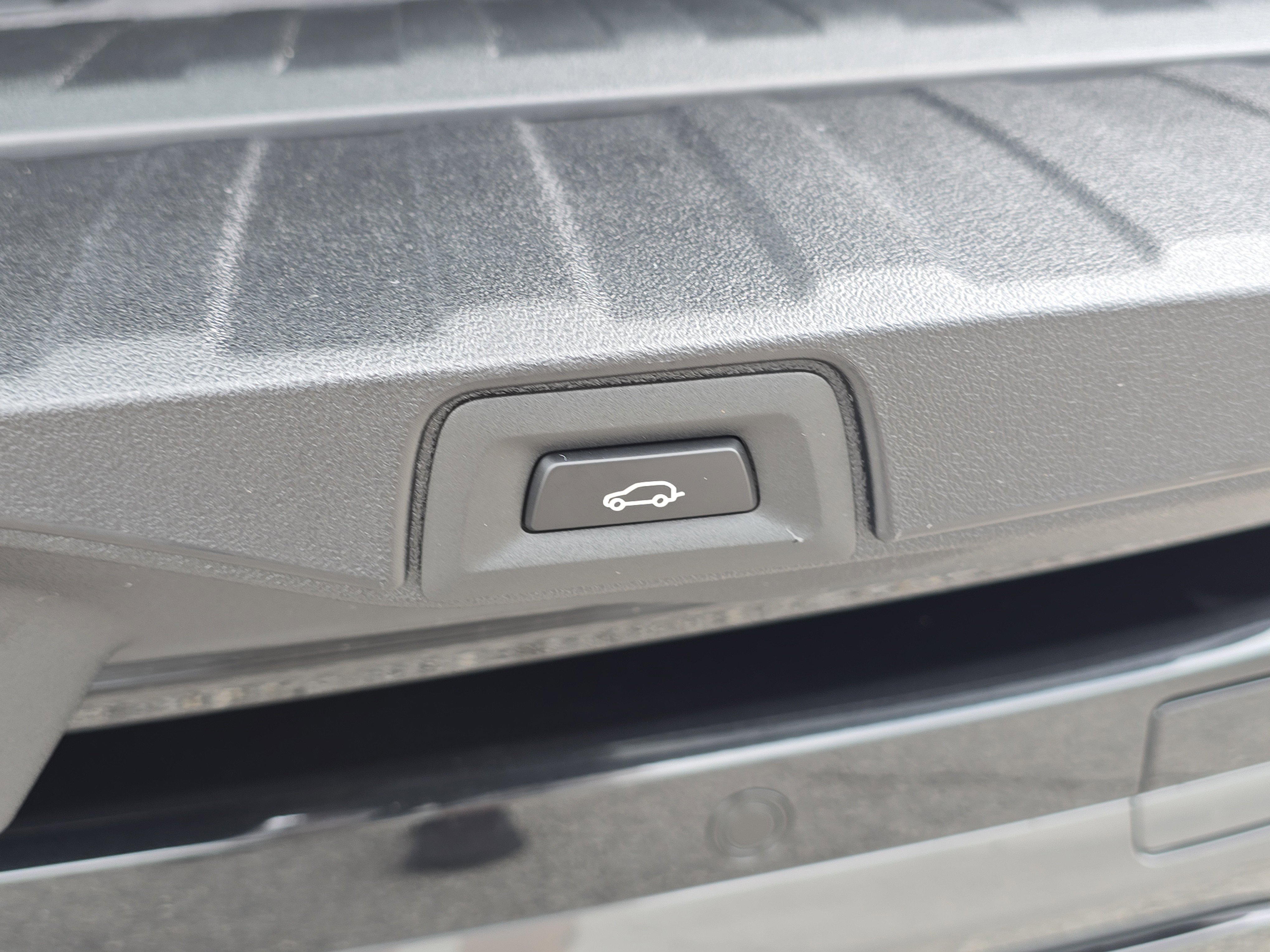 New 2026 BMW X5 sDrive40i w/ M Sport Package image 10