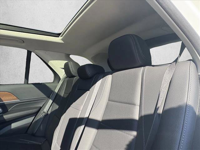 Used 2025 Mercedes-Benz GLE 350 4MATIC image 16