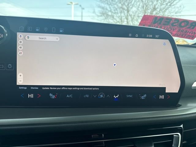 Used 2024 Chevrolet Traverse LT w/ Enhanced Driving Package image 37