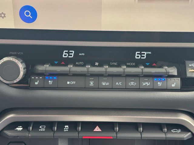 New 2026 Toyota Tundra Platinum AWD/4WD image 32