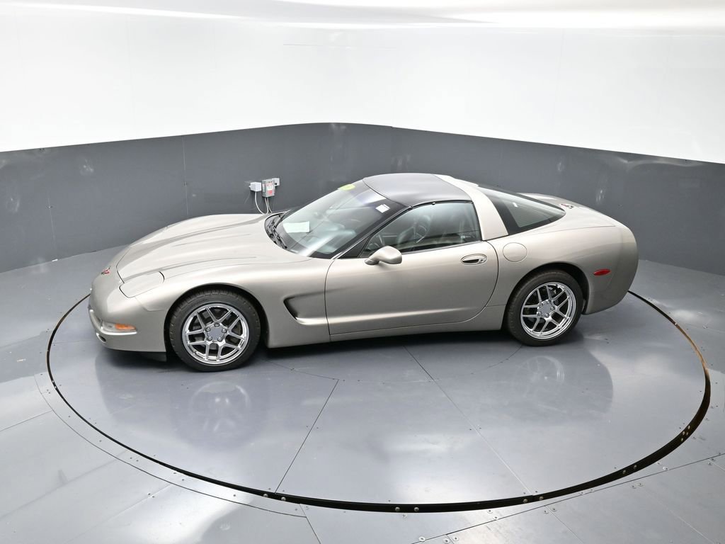 Used 2000 Chevrolet Corvette Coupe w/ Memory Pkg image 30