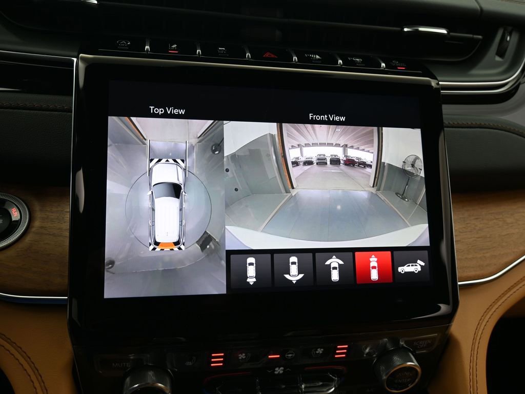 New 2025 Jeep Grand Cherokee Summit image 26